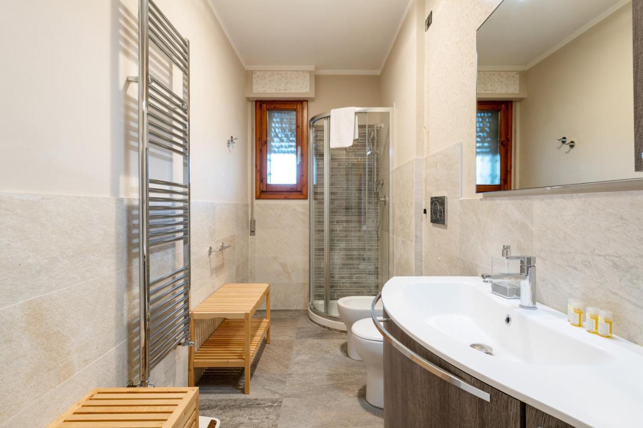Comfortable Flat With Terraces Florence Luaran gambar